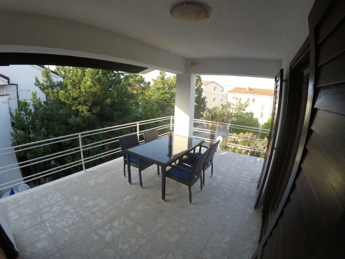 Apartments Lopac Jadranovo Exterior foto